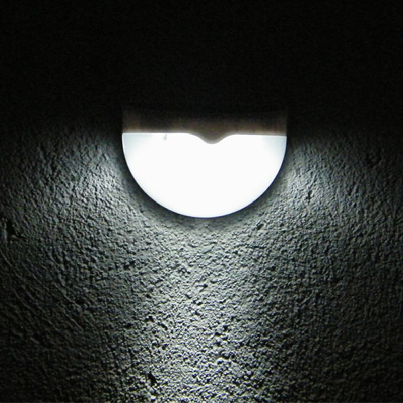 Suri - Solar Powered Outdoor LED Light
