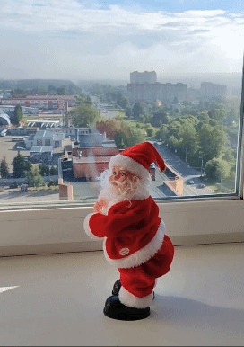 Animated Musical Climbing Santa Claus Decoration for Festive Christmas Holiday Fun